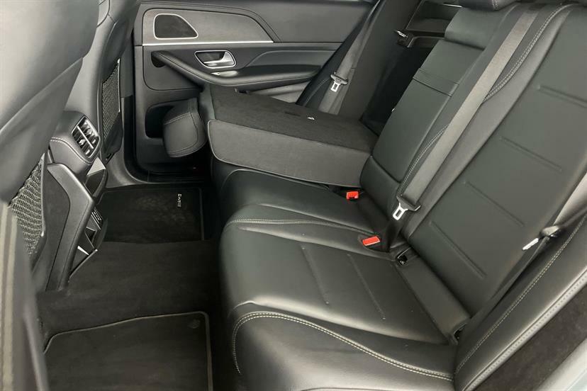 Mercedes-Benz GLE Class Gle 350D 4Matic Amg Line Prem 9G-tronic 7 St Silver #42