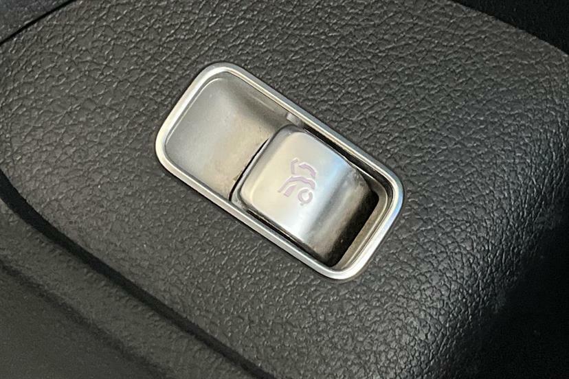 Mercedes-Benz GLE Class Gle 350D 4Matic Amg Line Prem 9G-tronic 7 St Silver #31