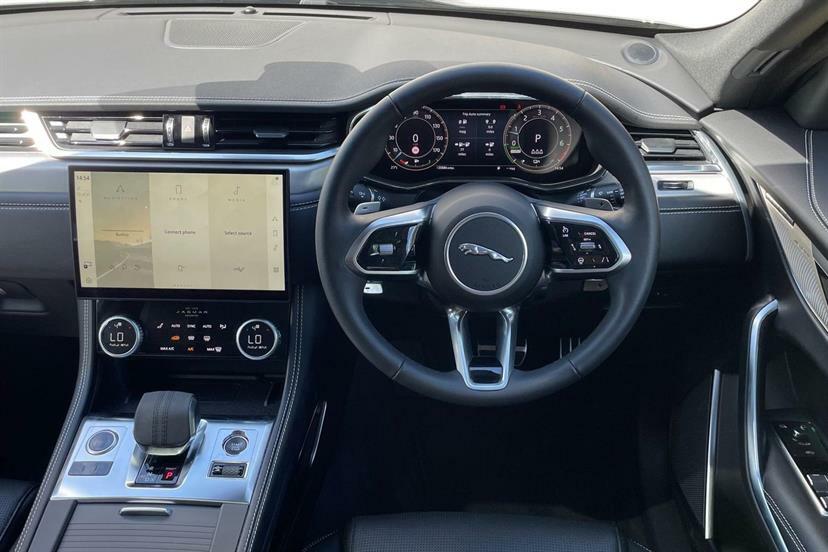 Jaguar F-Pace D200 R-dynamic Black Black #13