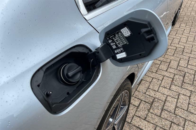 Mercedes-Benz C Class C200 Amg Line 9G-tronic Black #30