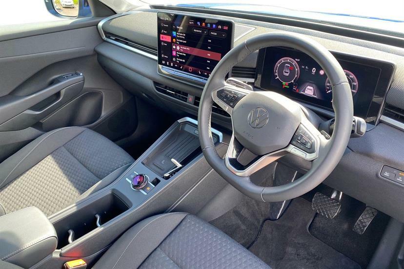 Volkswagen T-Roc 1.5 Etsi 150 Life Dsg Blue #6