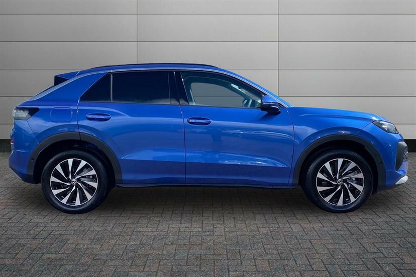 Volkswagen T-Roc 1.5 Etsi 150 Life Dsg Blue #4