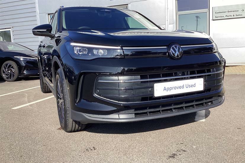 Volkswagen Tiguan 1.5 Etsi 150 Match Dsg Black #6
