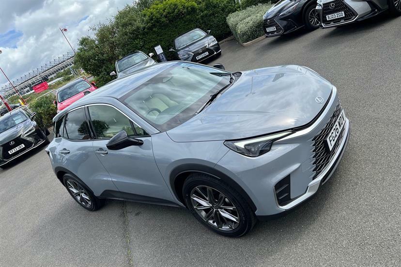 Lexus LBX 1.5 Premium Plus E-cvt Hatchback Blue #30