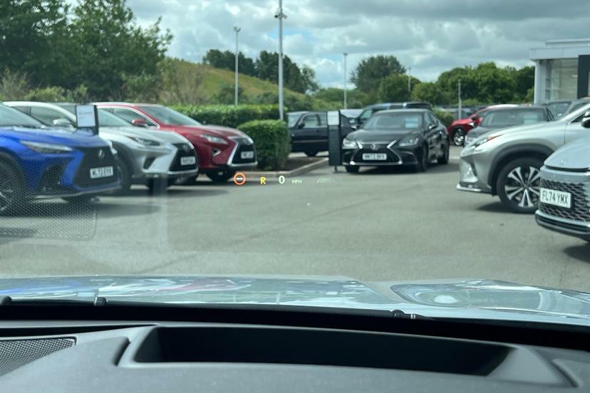 Lexus LBX 1.5 Premium Plus E-cvt Hatchback Blue #33