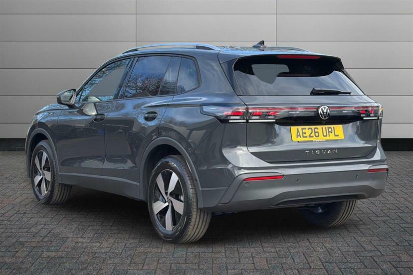 Volkswagen Tiguan 2.0 Tdi Match Dsg Grey #3
