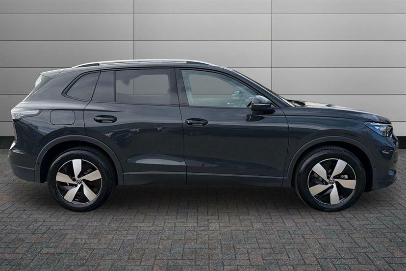 Volkswagen Tiguan 2.0 Tdi Match Dsg Grey #4