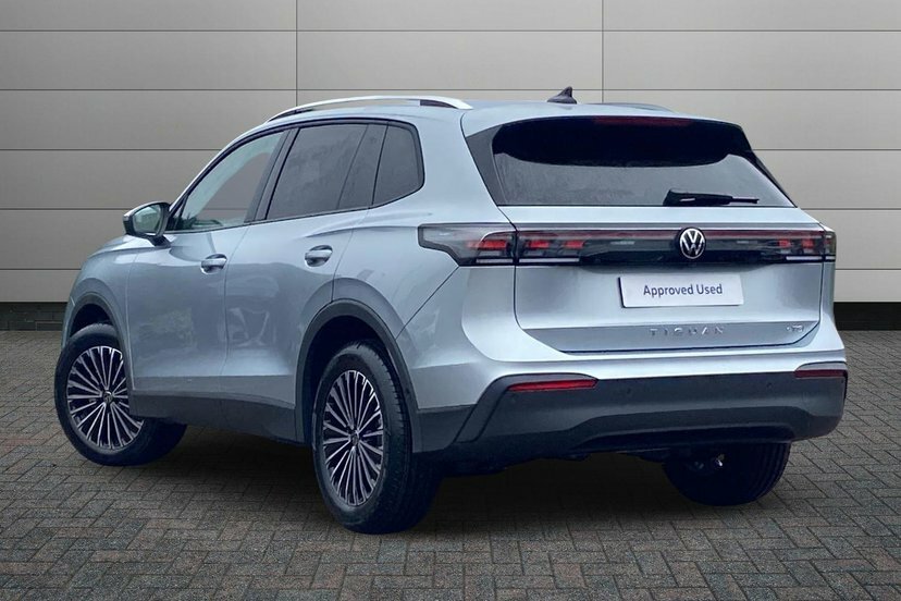 Volkswagen Tiguan 1.5 Etsi Mhev Match Suv Hybrid Dsg 150 MF26XHJ Silver #3