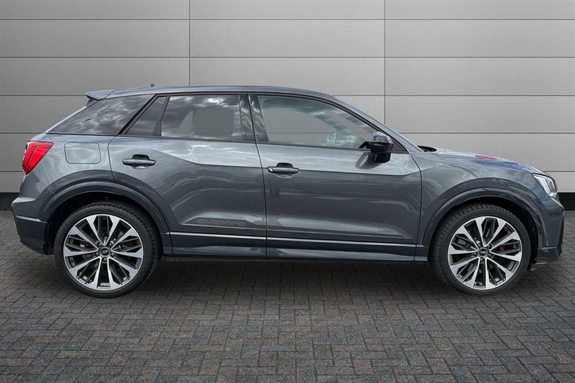 Audi Q2 Sq2 Quattro Black Edition S Tronic Grey #4
