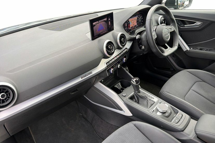 Audi SQ2 2.0 Tfsi Black Edition Suv S Tronic Qua Grey #2