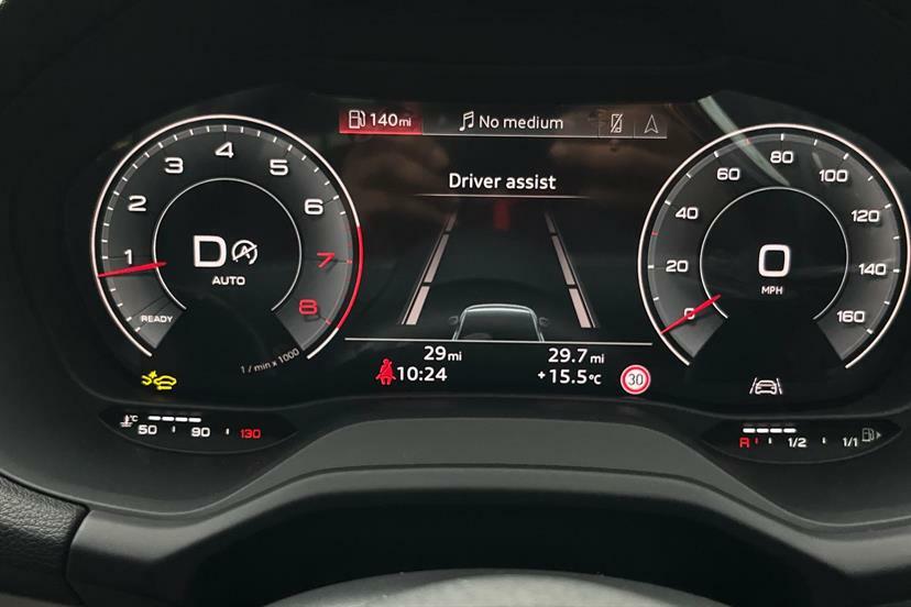 Audi Q2 35 Tfsi S Line S Tronic Cs Black #5