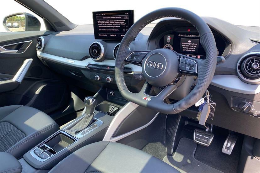 Audi Q2 35 Tfsi Black Edition S Tronic Black #6