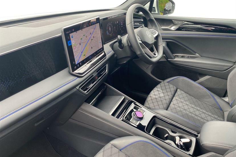 Volkswagen Tiguan 1.5 Etsi 150 R-line Dsg White #2