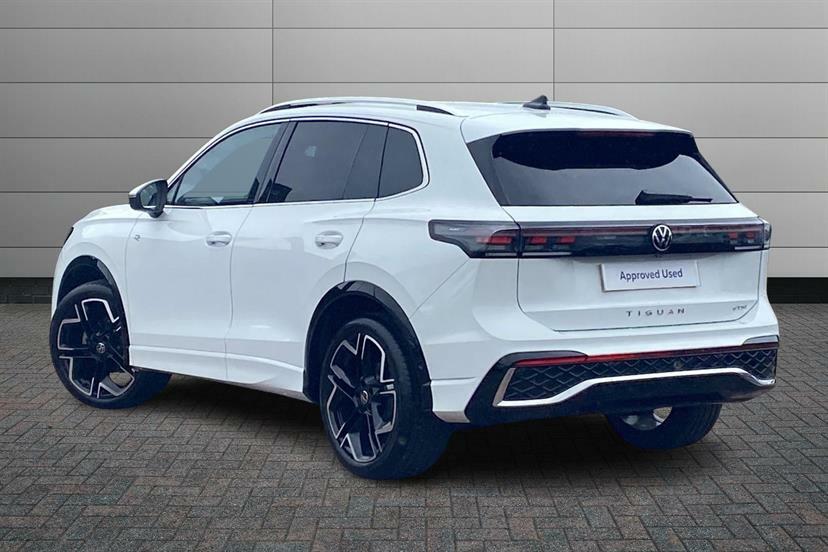 Volkswagen Tiguan 1.5 Etsi 150 R-line Dsg White #3