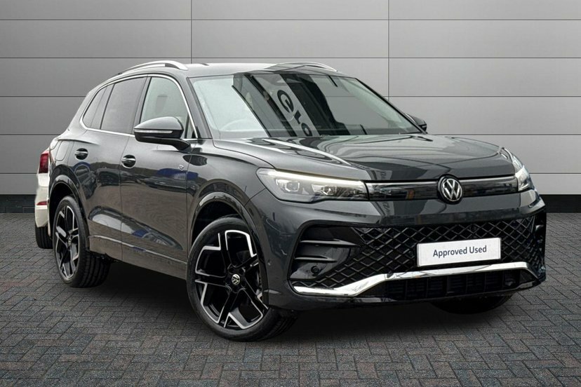 Volkswagen Tiguan 1.5 Etsi Mhev R-line Suv Hybrid Dsg 15 ML26VFA Grey