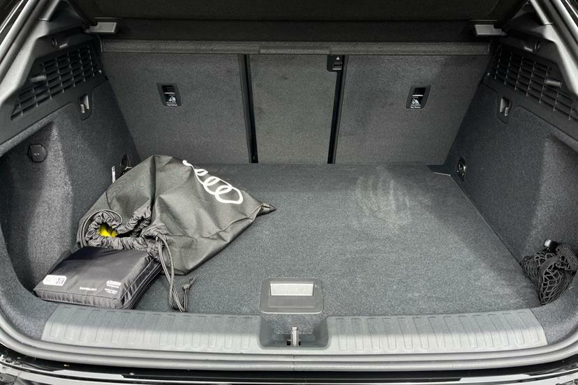 Audi A3 1.5 Tfsi E 204 Black Ed S Tronic Tech Pro Black #11