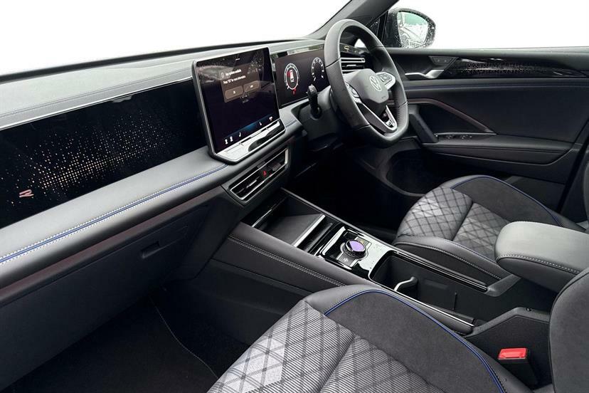 Volkswagen Tiguan 1.5 Etsi 150 R-line Dsg Grey #2