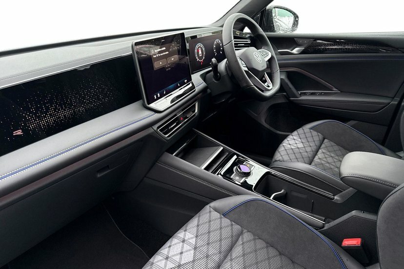 Volkswagen Tiguan 1.5 Etsi Mhev R-line Suv Hybrid Dsg 15 Grey #2