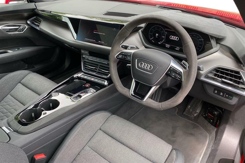 Audi E Tron GT 390Kw Quattro 93Kwh YM73EUJ Red #6