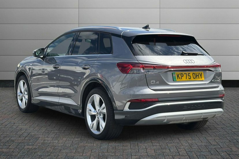 Audi Q4 E Tron 45 S Line Suv 82Kwh 286 Ps Grey #3