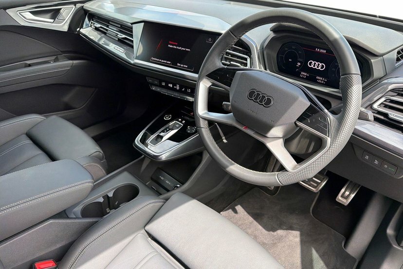Audi Q4 E Tron 45 S Line Suv 82Kwh 286 Ps Grey #6