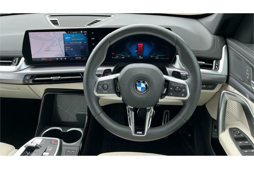 BMW X1 Sdrive 20I Mht M Sport Step Red #4