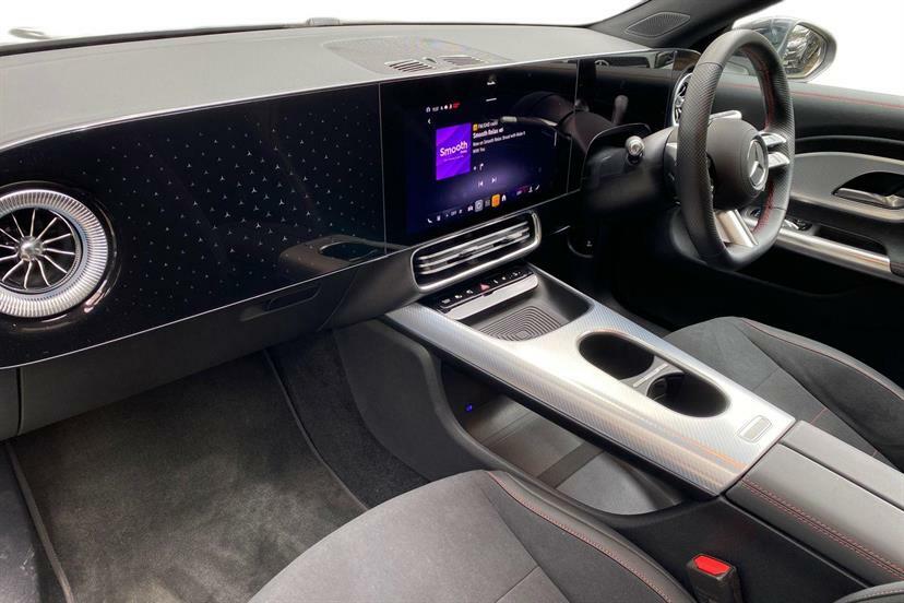 Mercedes-Benz CLA Class 250 200Kw Eq Tech Amg Line Ed 85Kwh Black #6