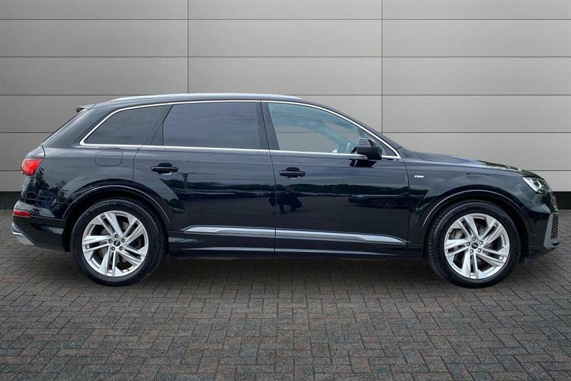 Audi Q7 55 Tfsi Quattro S Line Tiptronic Black #4