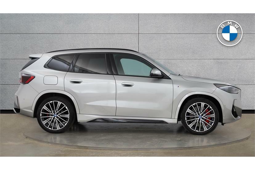 BMW iX1 150Kw Edrive20 M Sport 65Kwh Silver #3
