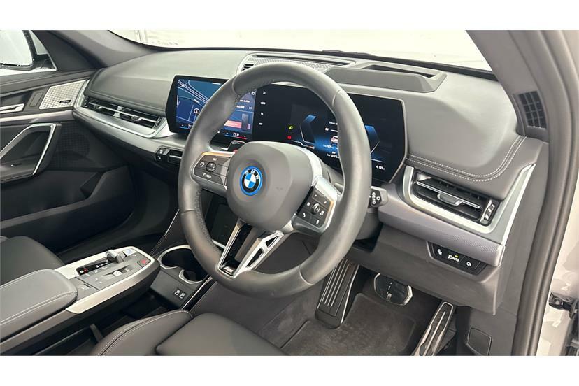 BMW iX1 150Kw Edrive20 M Sport 65Kwh Silver #6