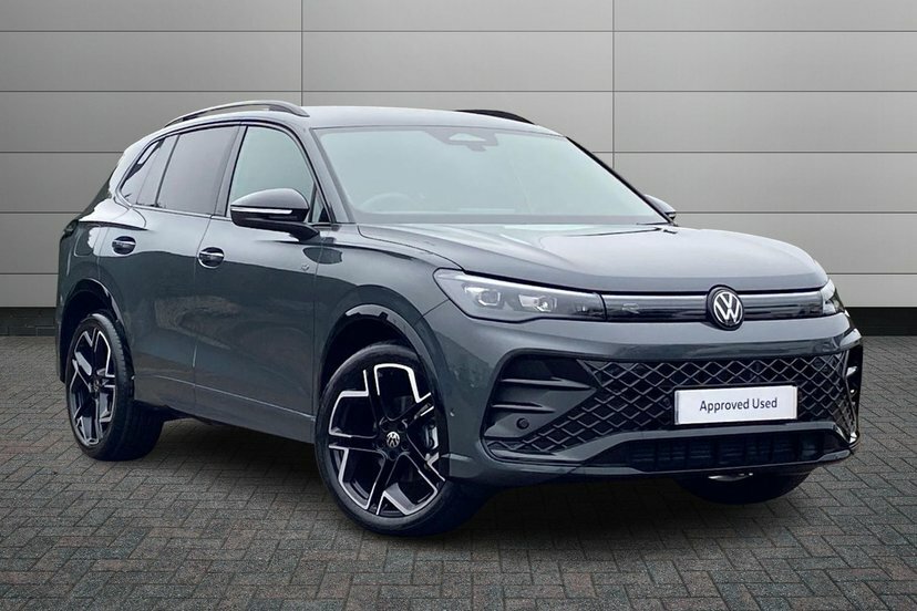 Volkswagen Tiguan 1.5 Etsi Mhev R-line Suv Hybrid Dsg 15 MT26VZU Grey