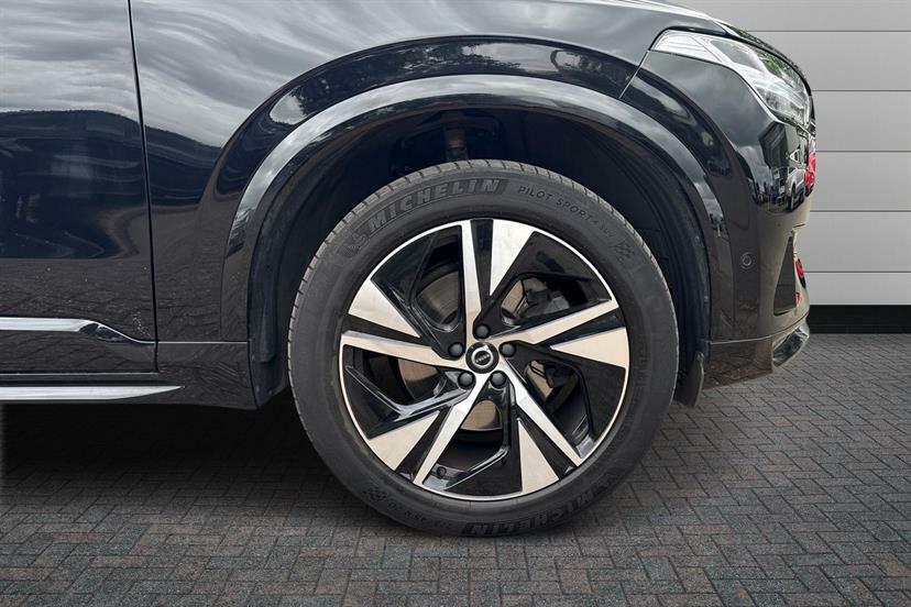 Volvo XC90 2.0 B5d 235 Plus Dark Awd Geartronic Black #5