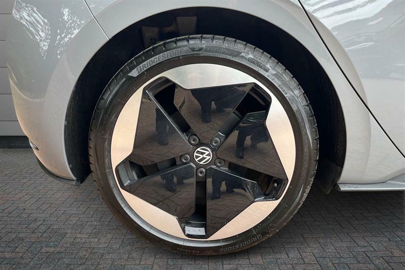 Volkswagen ID.3 150Kw Essential Pro S 79Kwh 5 Seats Black #5