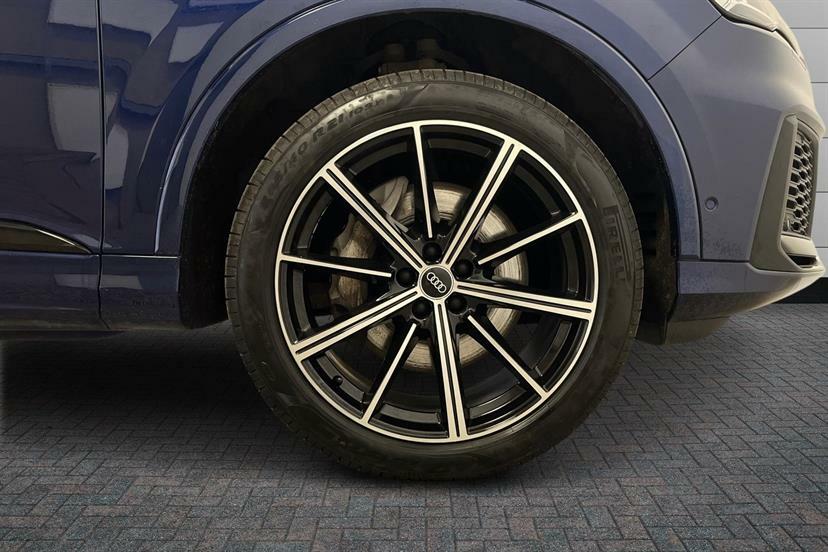 Audi Q7 55 Tfsi Quattro Black Edition Tiptronic Blue #4