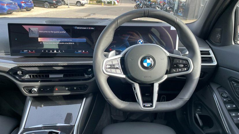 BMW 3 Series 320I M Sport Touring AU26FCM Black #5
