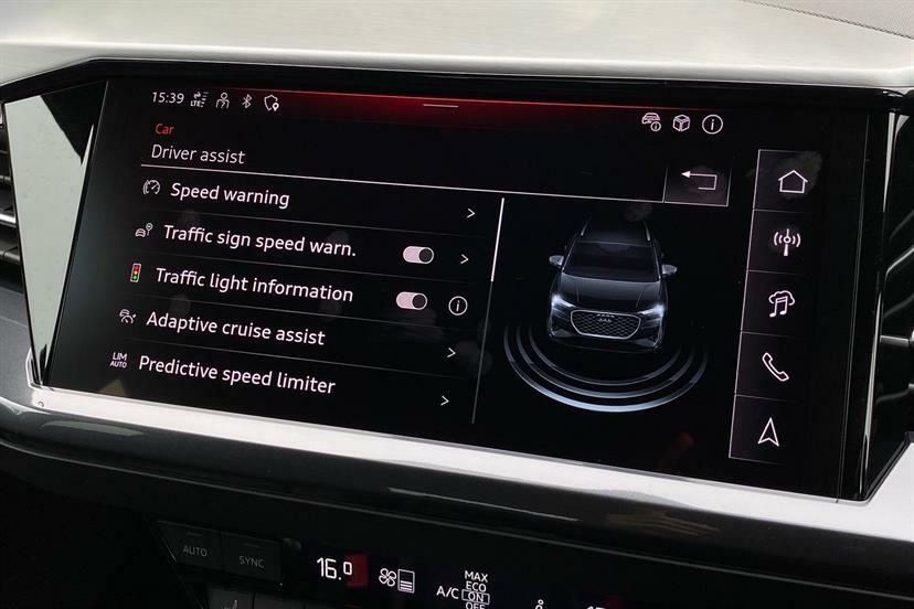 Audi Q4 E Tron Audi Q4 E-tron Estate 210Kw 45 82Kwh Black Edition Blue #19