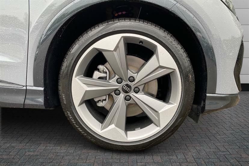 Audi Q4 E Tron 210Kw 45 82Kwh Black Edition Tech Pack Grey #4