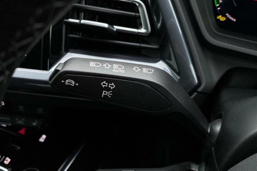 Audi Q4 E Tron Audi Q4 E-tron Estate 210Kw 45 82Kwh Black Edition Blue #32