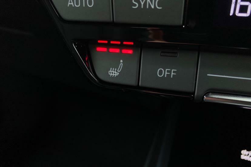 Audi Q4 E Tron Audi Q4 E-tron Estate 210Kw 45 82Kwh Black Edition Blue #23
