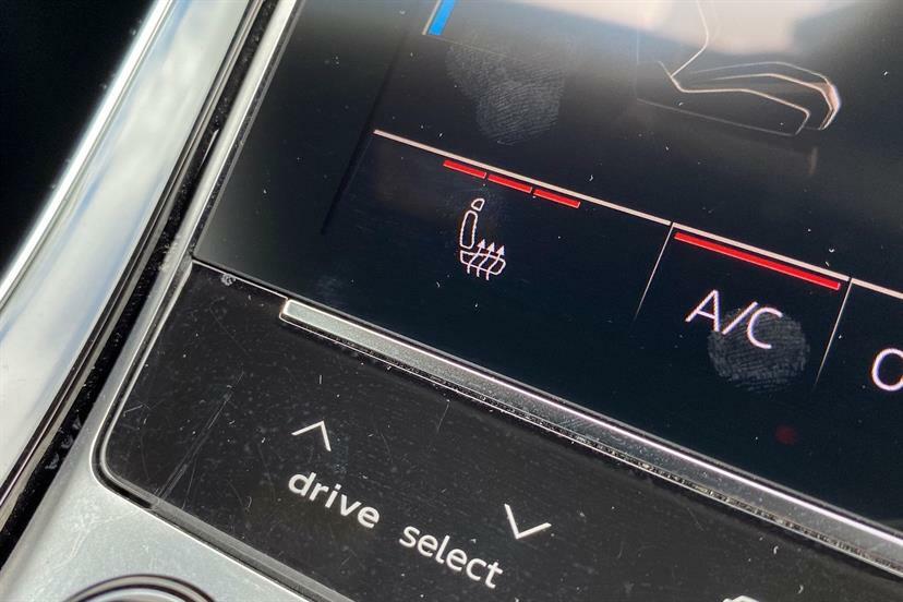Audi Q8 Estate Black #24