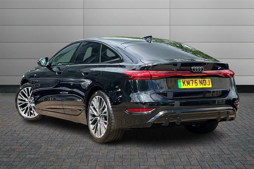 Audi A6 210Kw 83Kwh Edition 1 Black #3