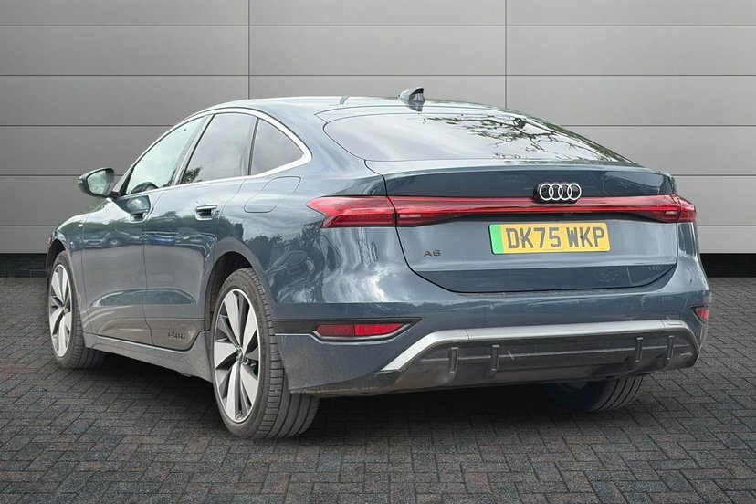 Audi A6 E-tron Sportback 83Kwh S Line Hatchback 286 Ps Blue #3
