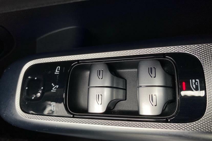 Mercedes-Benz GLC Class 300E 4Matic Amg Line Prem Plus 9G-tronic Silver #41