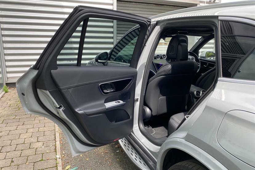 Mercedes-Benz GLC Class 300E 4Matic Amg Line Prem Plus 9G-tronic Silver #25