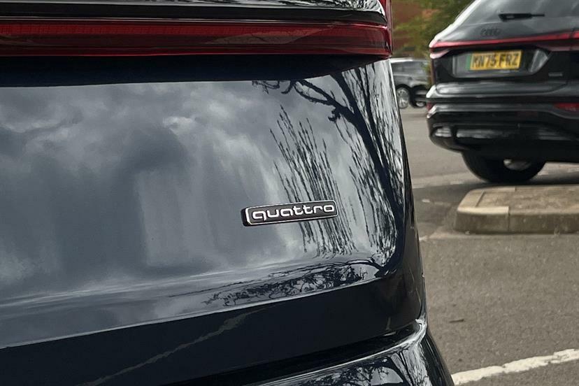 Audi Q7 Suv Black Edition 50 Tdi Quattro 286 Ps Tiptronic Black #40