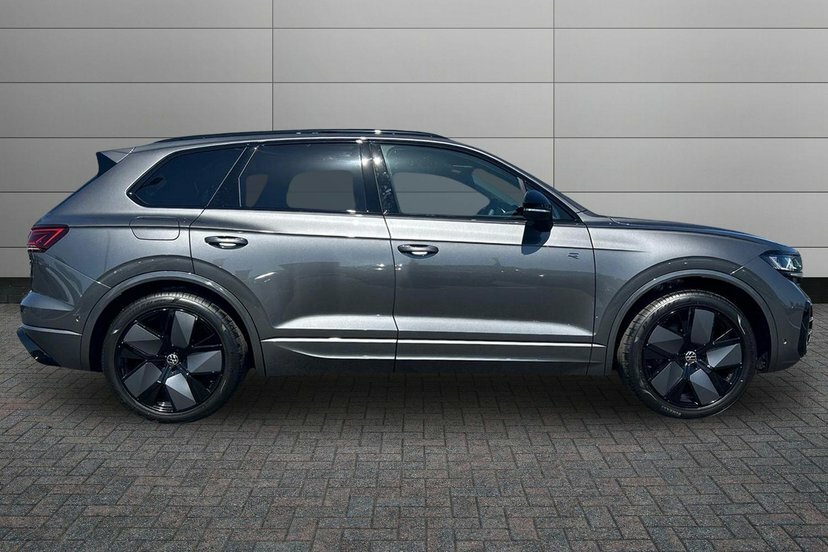 Volkswagen Touareg 3.0 Tdi V6 Black Edition Suv Tiptronic EA26WRZ Grey #4