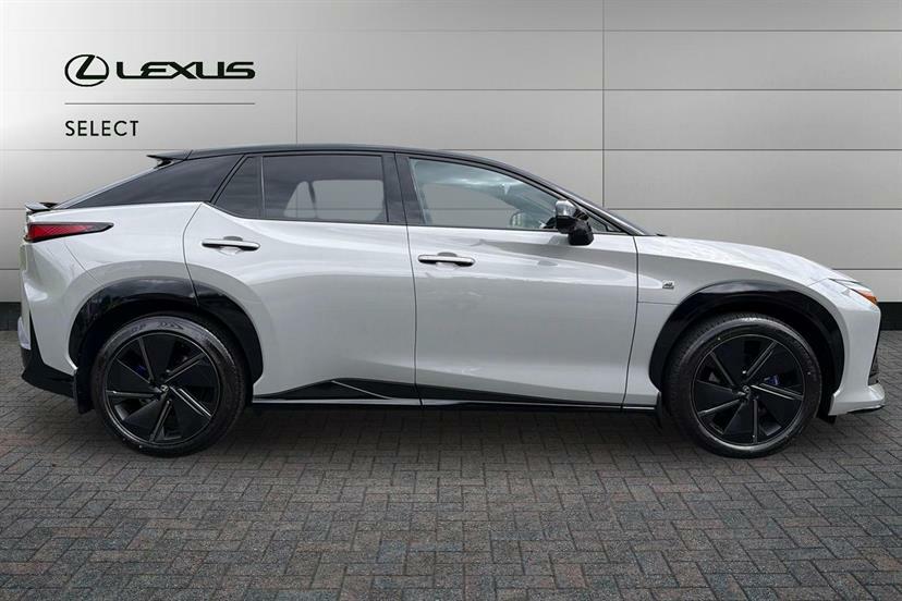 Lexus RZ 550E 300Kw F Sport Takumi 77 Kwh Bitone Black #4