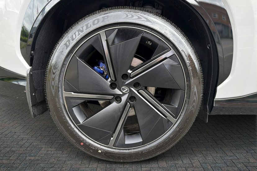 Lexus RZ 550E 77Kwh F Sport Takumi Suv Di Black #5