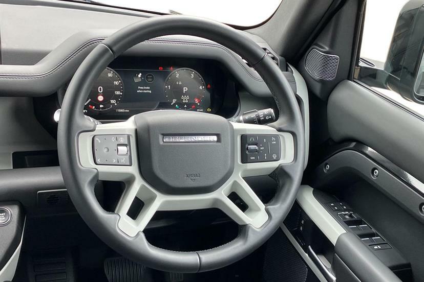 Land Rover Defender 110 D250 X-dynamic Se Black #11