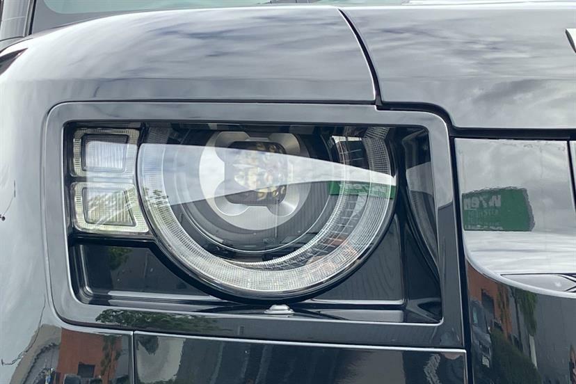 Land Rover Defender 110 D250 X-dynamic Se Black #13
